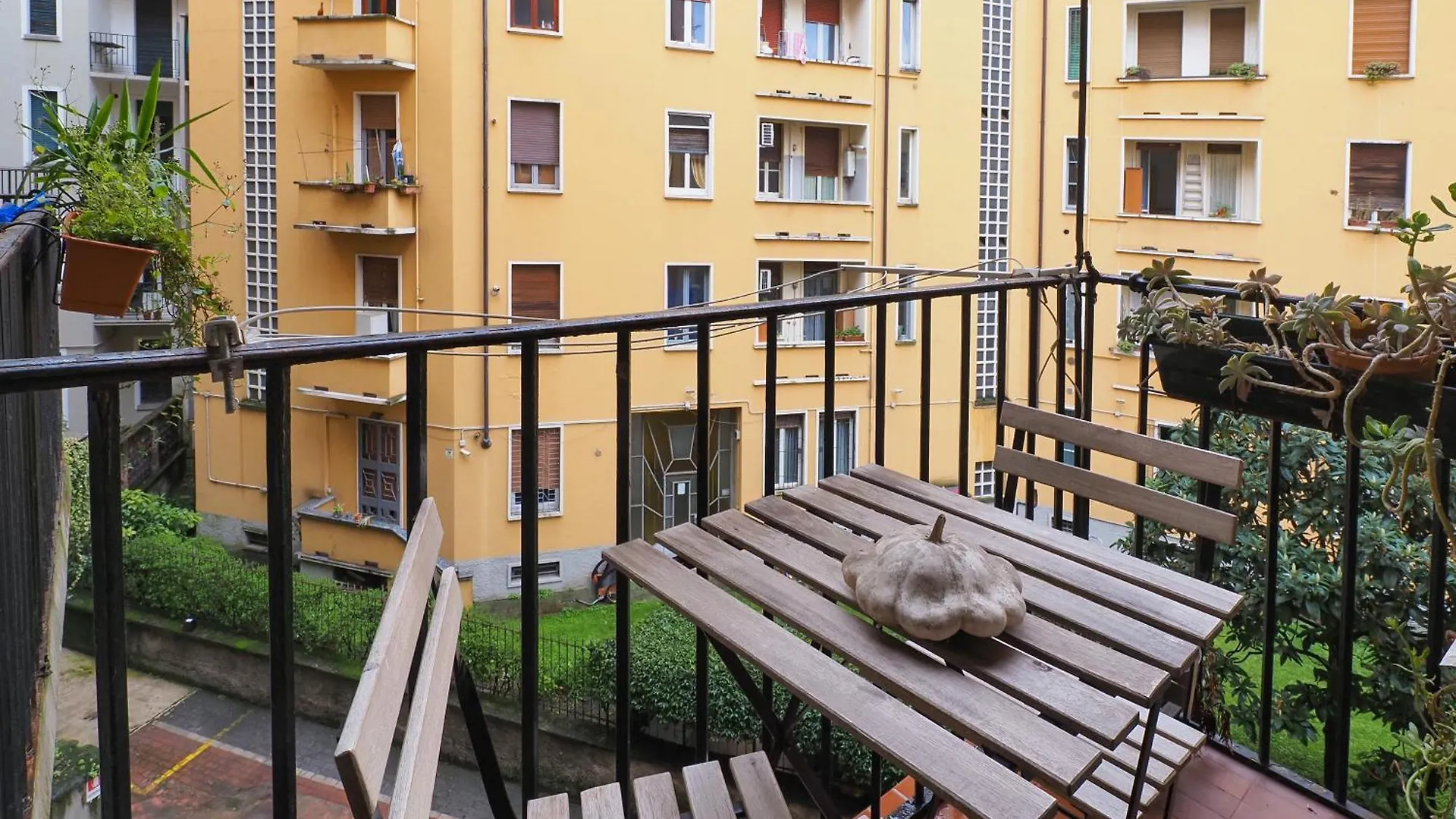 Primopiano - Venini Apartment Milan